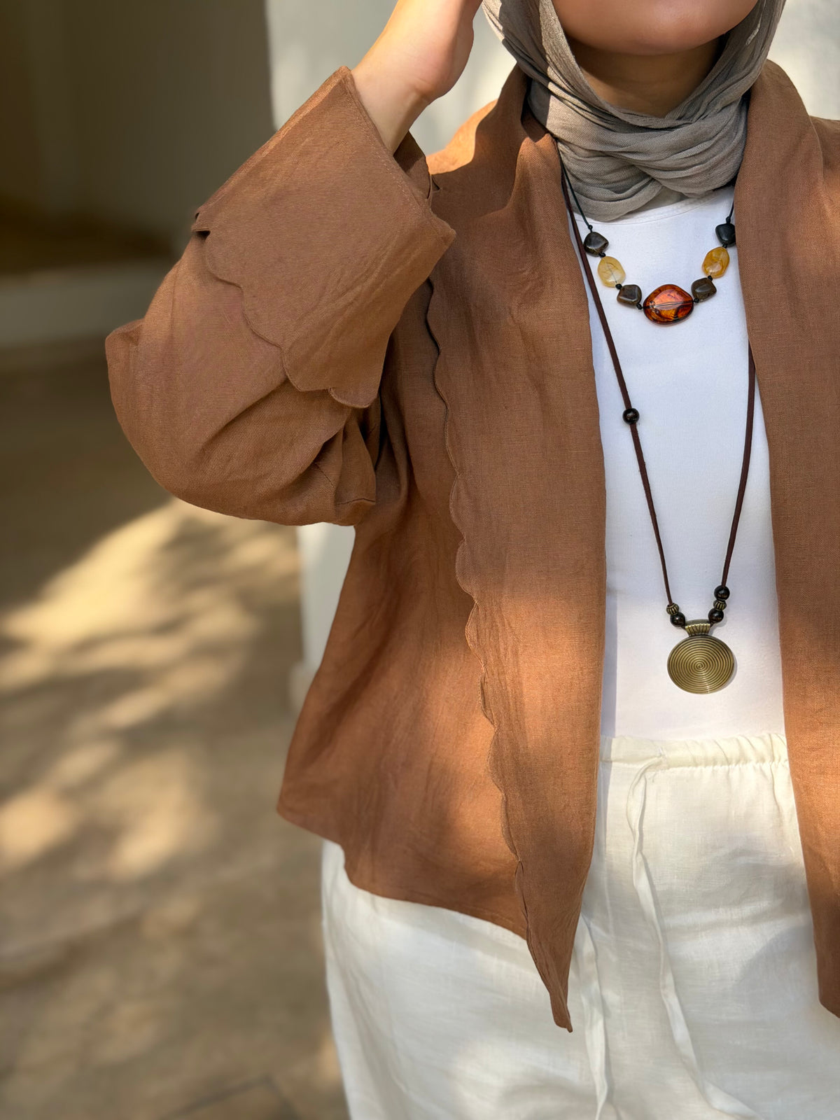 The Wave Blouse in hazel